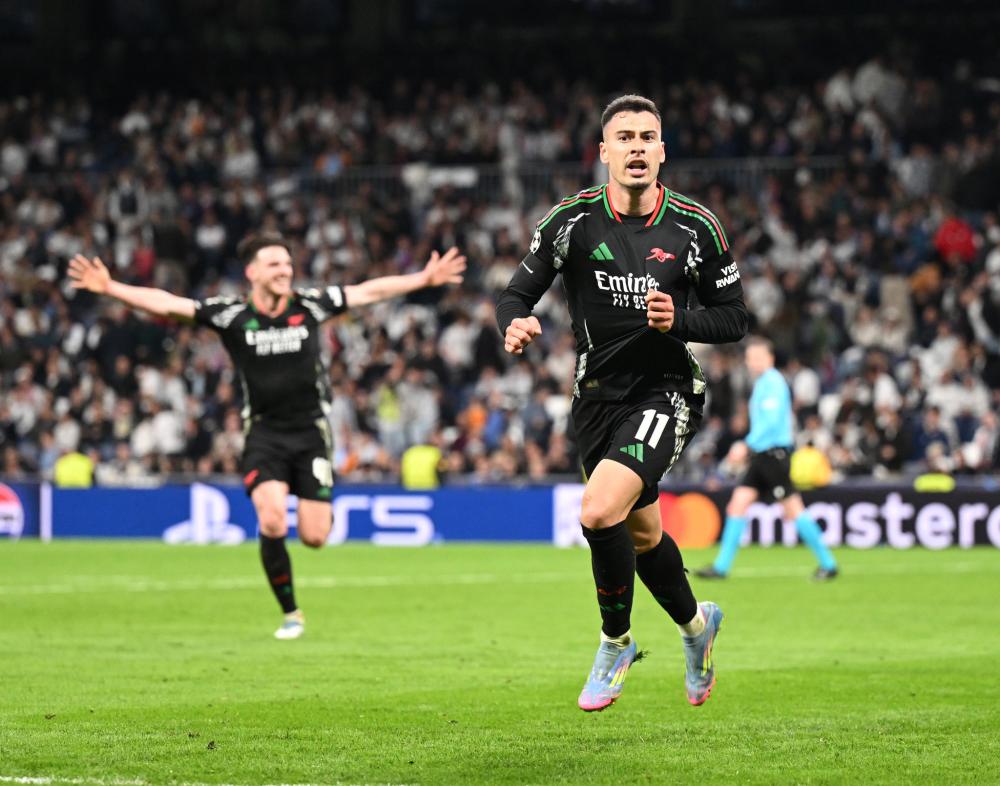 择将球传入 择将球传入